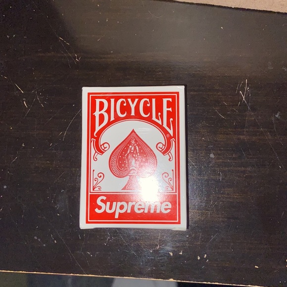 Supreme Cards - Picture 2 of 5